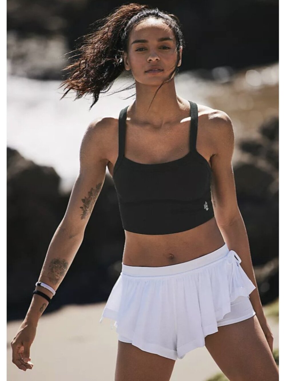 Free People Movement All Clear Solid Cami Black ( M/L )